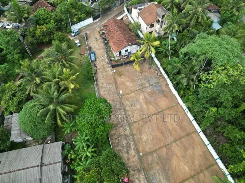 Athurugiriya Superb Luxurious Land Plots for Sale