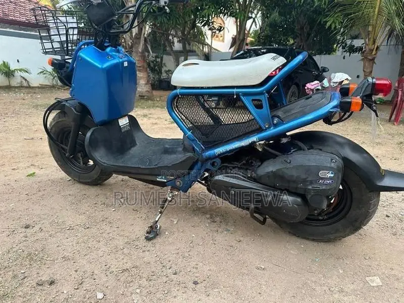Honda Zoomer 2021