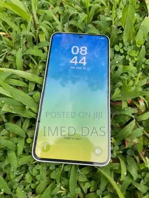 Samsung Galaxy S24 8/256GB (Used)