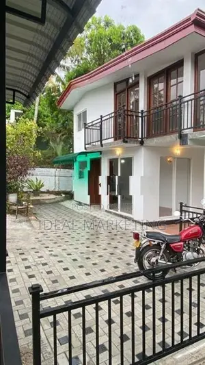 Kadawatha - House for Rent