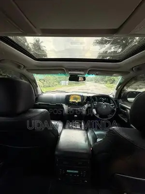 Toyota Land Cruiser V8 ZX 202 2010