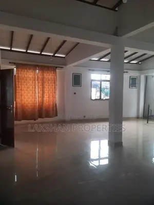 3rd Floor House For Rent In Raththanapitiya