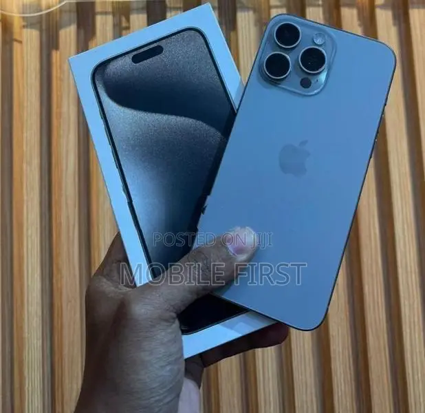 Apple iPhone 15 Pro Max 256GB (Used)