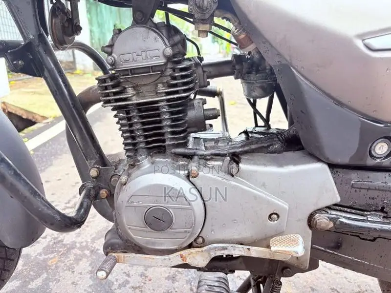 Bajaj Platina 2014