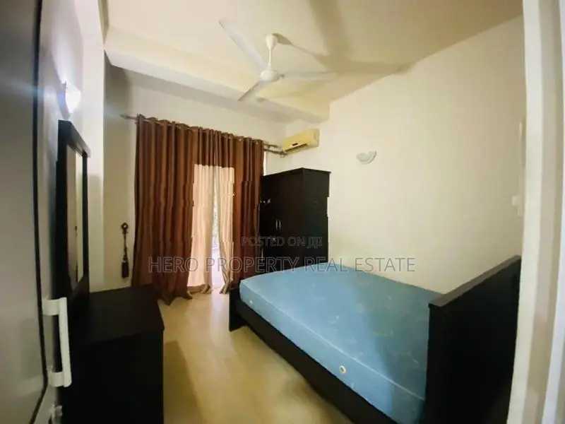 Modern Upstairs Apartment for Rent in Nawinna