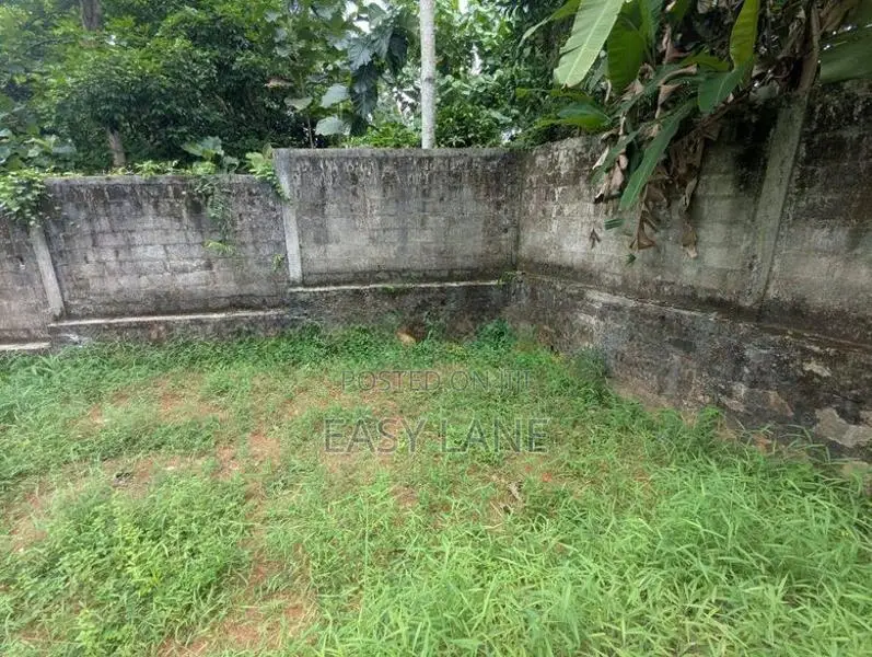Nittambuwa අගනා ඉඩමක්
