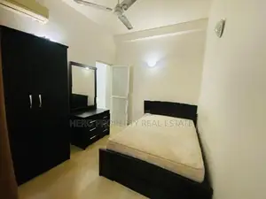 Modern Upstairs Apartment for Rent in Nawinna