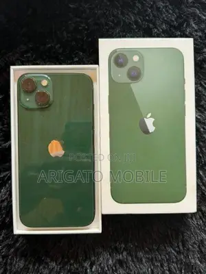 Apple iPhone 13 128GB (Used)