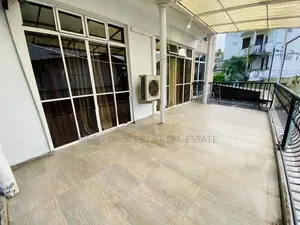 Modern Upstairs Apartment for Rent in Nawinna