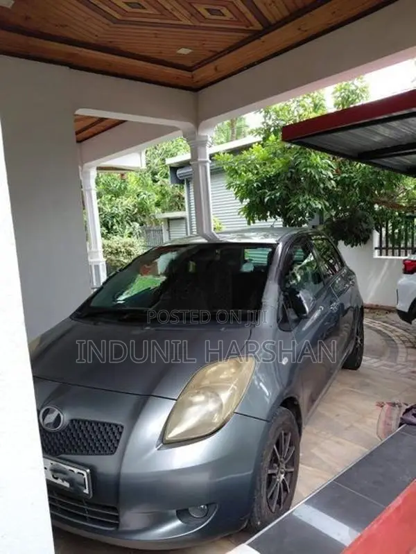 Toyota Vitz KSP 90 2007