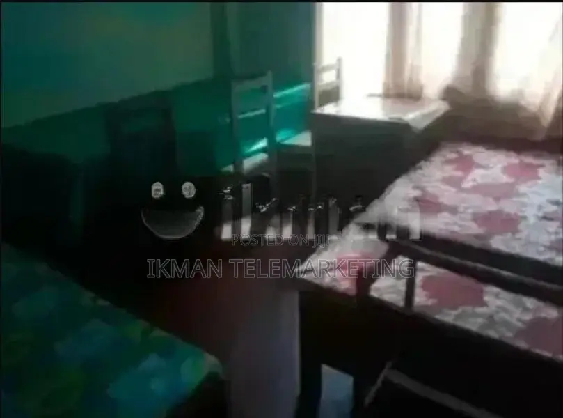 Rooms for Rent on Hanthana Road, Kandy (Mae/Female))