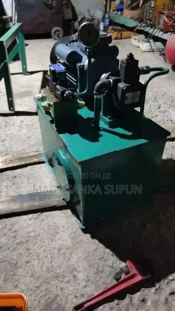 Hydraulic Press maching + Unit Jack