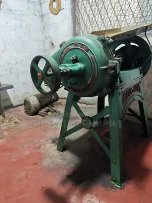 මිරිස් සහ පිටි කොටන මැෂිම