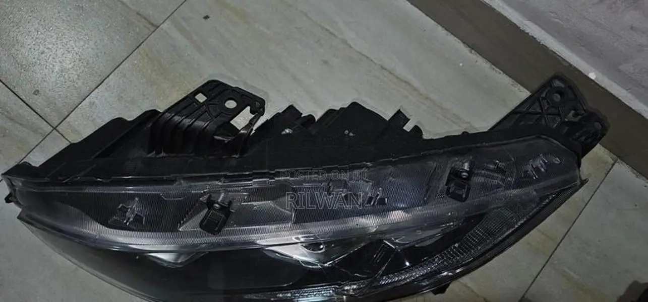 Honda Civic FK6 Head Light