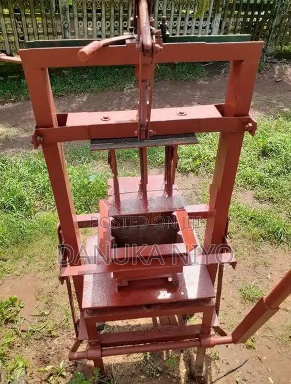 Block Gal Machine