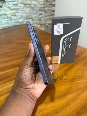 Samsung Galaxy S26 Ultra (Used)