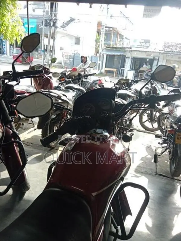 Honda Dream Yuga 2017