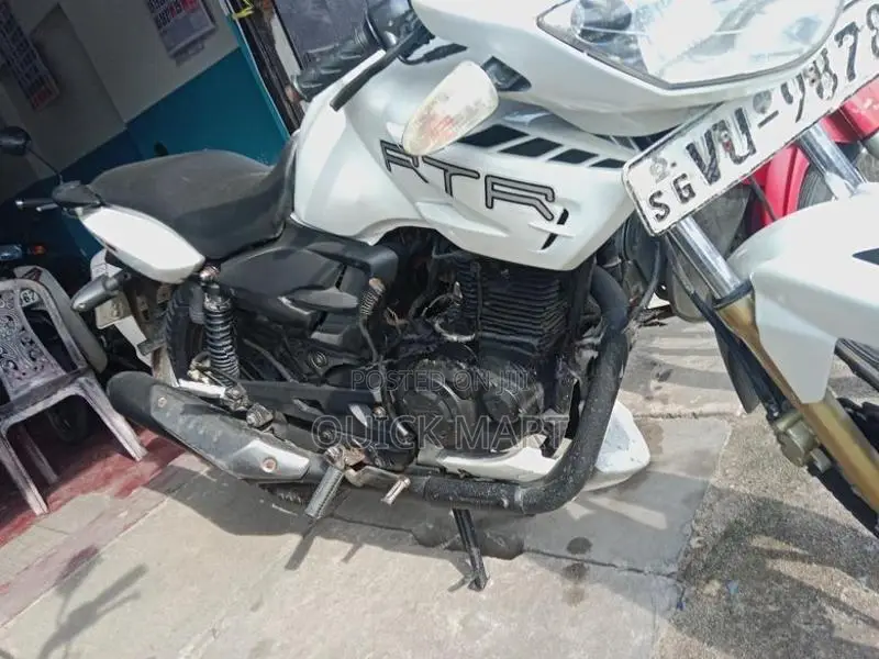 TVS Apache RTR 180 2011