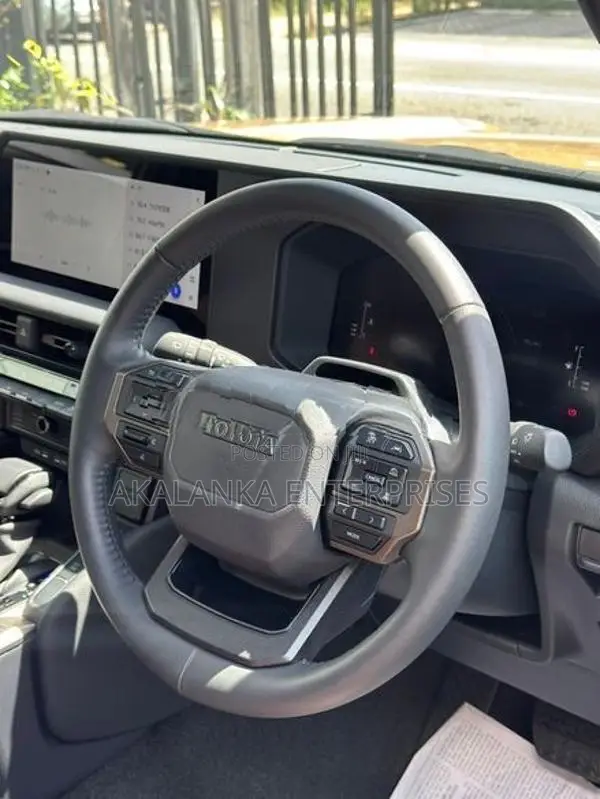Toyota Land Cruiser Prado 250 First Edition 2024