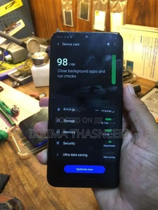Samsung Galaxy M20 (Used)