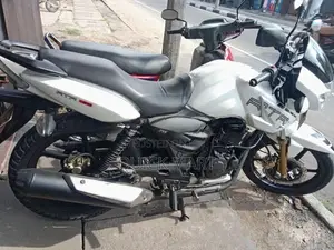 TVS Apache RTR 180 2011