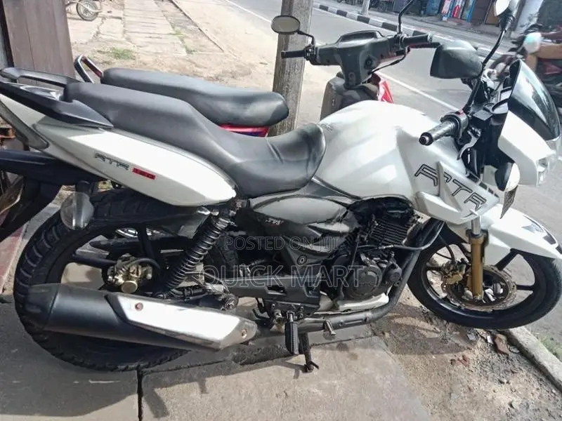 TVS Apache RTR 180 2011