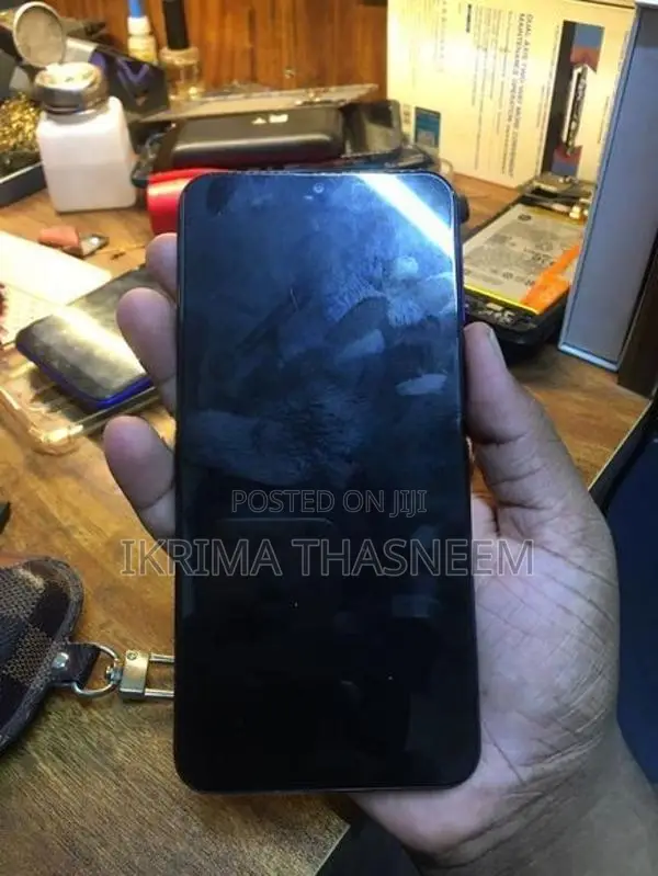 Samsung Galaxy M20 (Used)