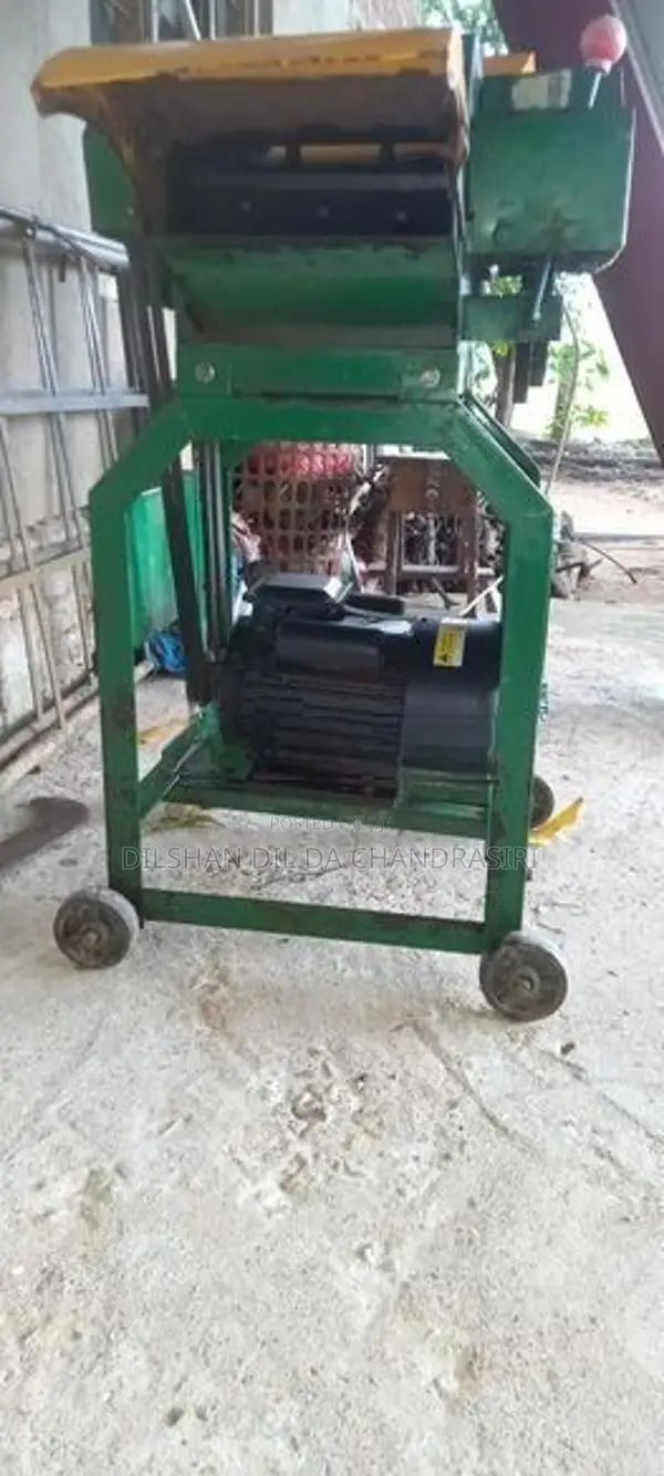 Chaff Cutter තණකොළ කපන මැසිම