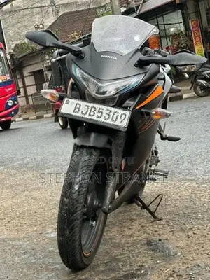 Honda CBR250R 2019
