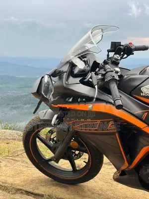 Honda CBR250R 2019