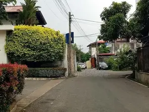 Residential Land for Sale in Nawala