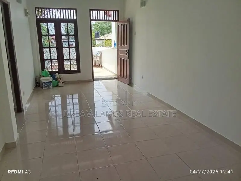 Separate House For Rent Athurugiriya