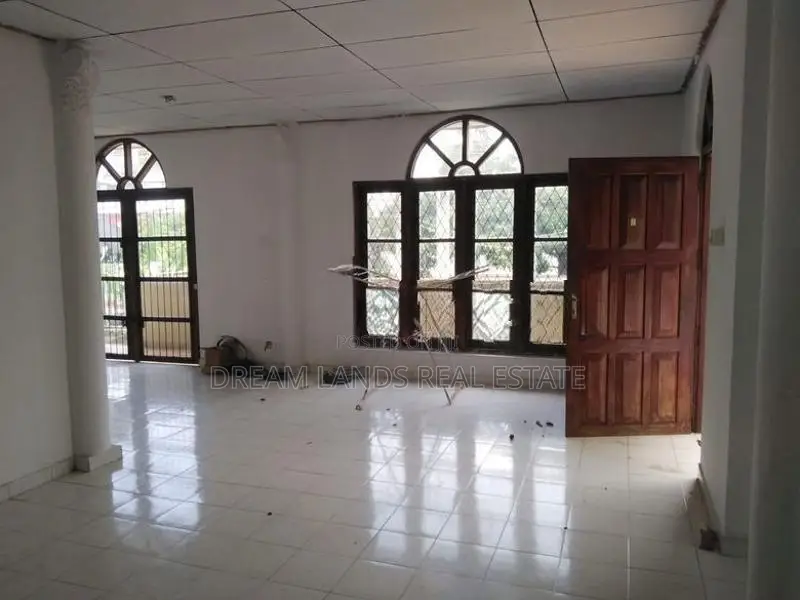 Separate House For Rent Athurugiriya