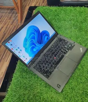 i7 4TH GEN 2.70GHZ 8GB RAM 256GB SSD BACKLIGHT KEYBOARD