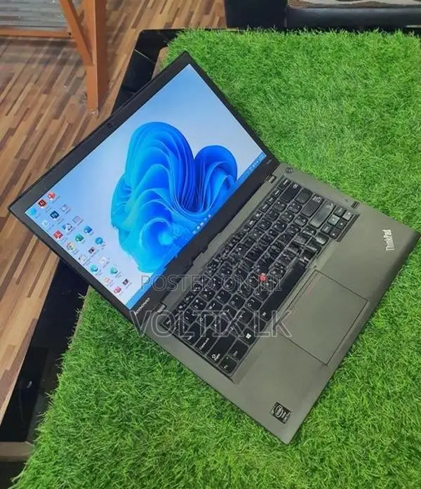 i7 4TH GEN 2.70GHZ 8GB RAM 256GB SSD BACKLIGHT KEYBOARD