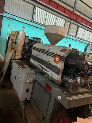 Injection Molding Machine
