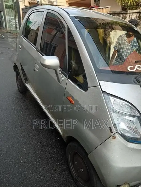 Tata Nano 2011