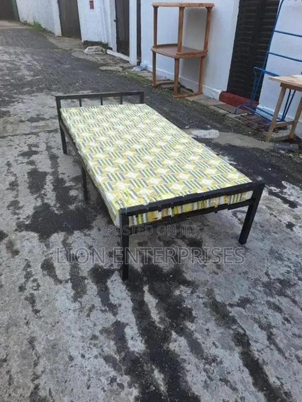 Steel Bed with Mattress 72×36