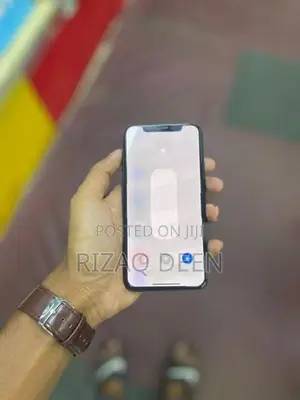 Apple iPhone 11 Pro (Used)