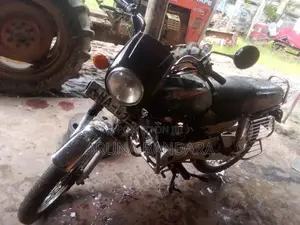 Bajaj Boxer 2003