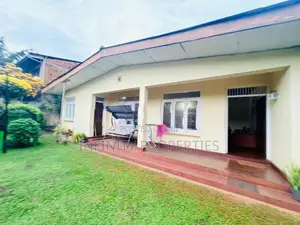 (AF881) 14P Land with Single Storey House for Sale Etul Kotte