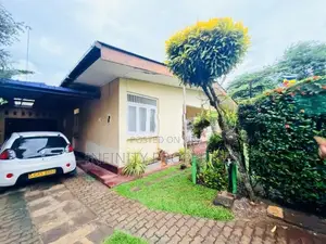 (AF881) 14P Land with Single Storey House for Sale Etul Kotte