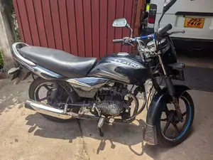 Bajaj Platina 100 2010