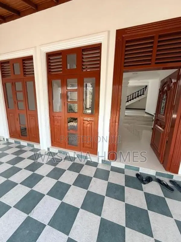 House for Sale Boralasgamuwa