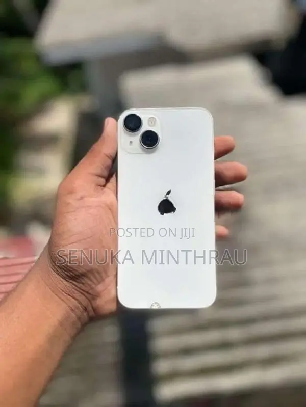 Apple iPhone 13 (Used)
