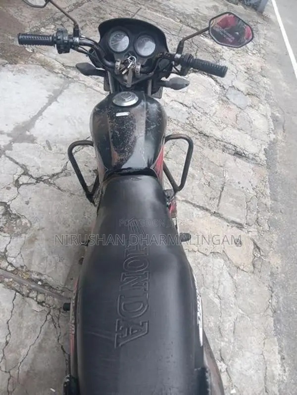 Honda Dream Yuga 2012