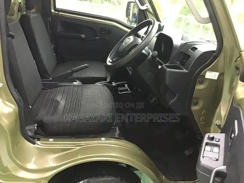 Daihatsu Hijet AUTO PUSH START PW 2022