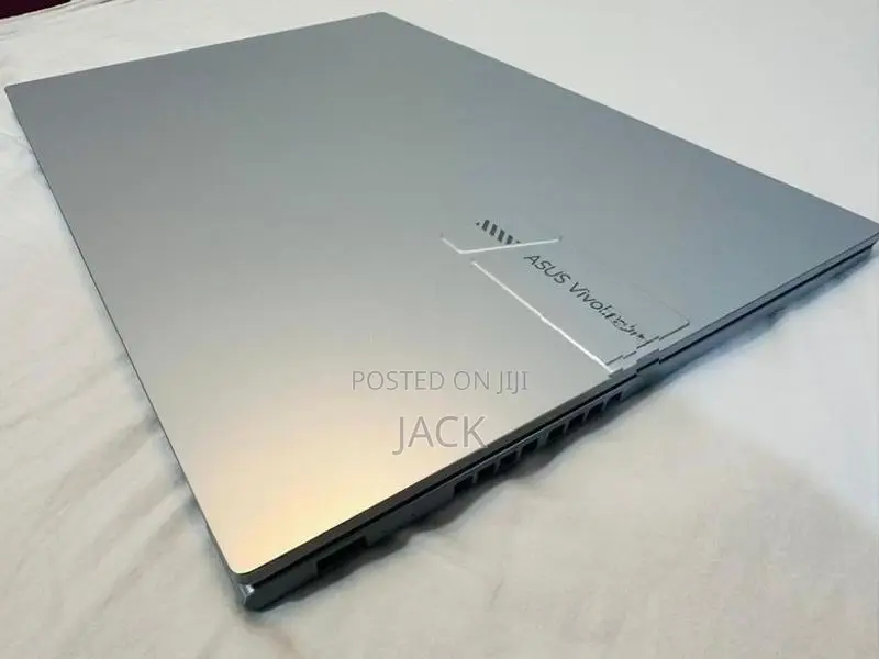ASUS Vivobook 16 F1605V | 13th Gen Core i7 32GB RAM |512GB SSD