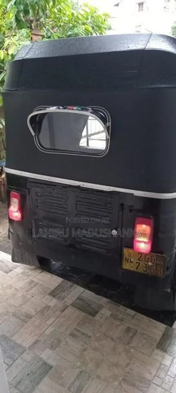 Bajaj RE 1998