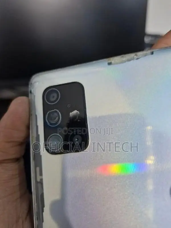 Samsung A Quantum (Used)